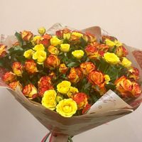 Букет 25 кустовых роз, микс